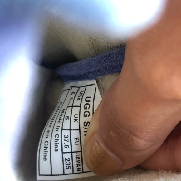 UGG EVERA SNEAKER IN PERIWINKLE! - Picture 8 of 8